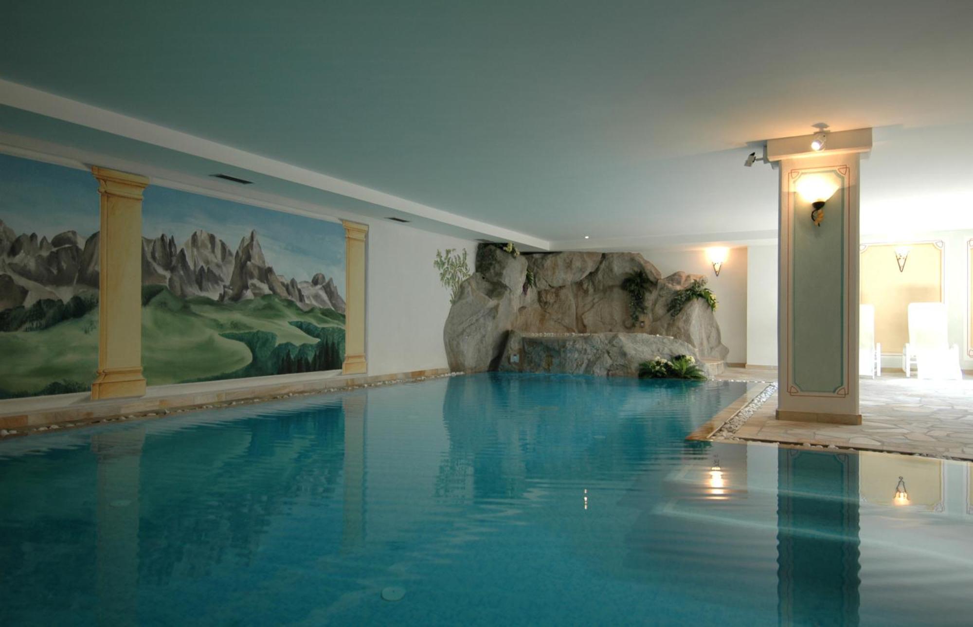 Residence Pez Gajard San Martino Di Castrozza Exterior photo